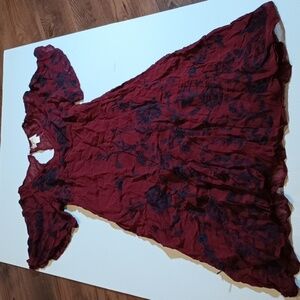 Maybe Burgundy Navy Blue Floral Flowy Cap Sleeve Key Hole Back Midi Dress A25